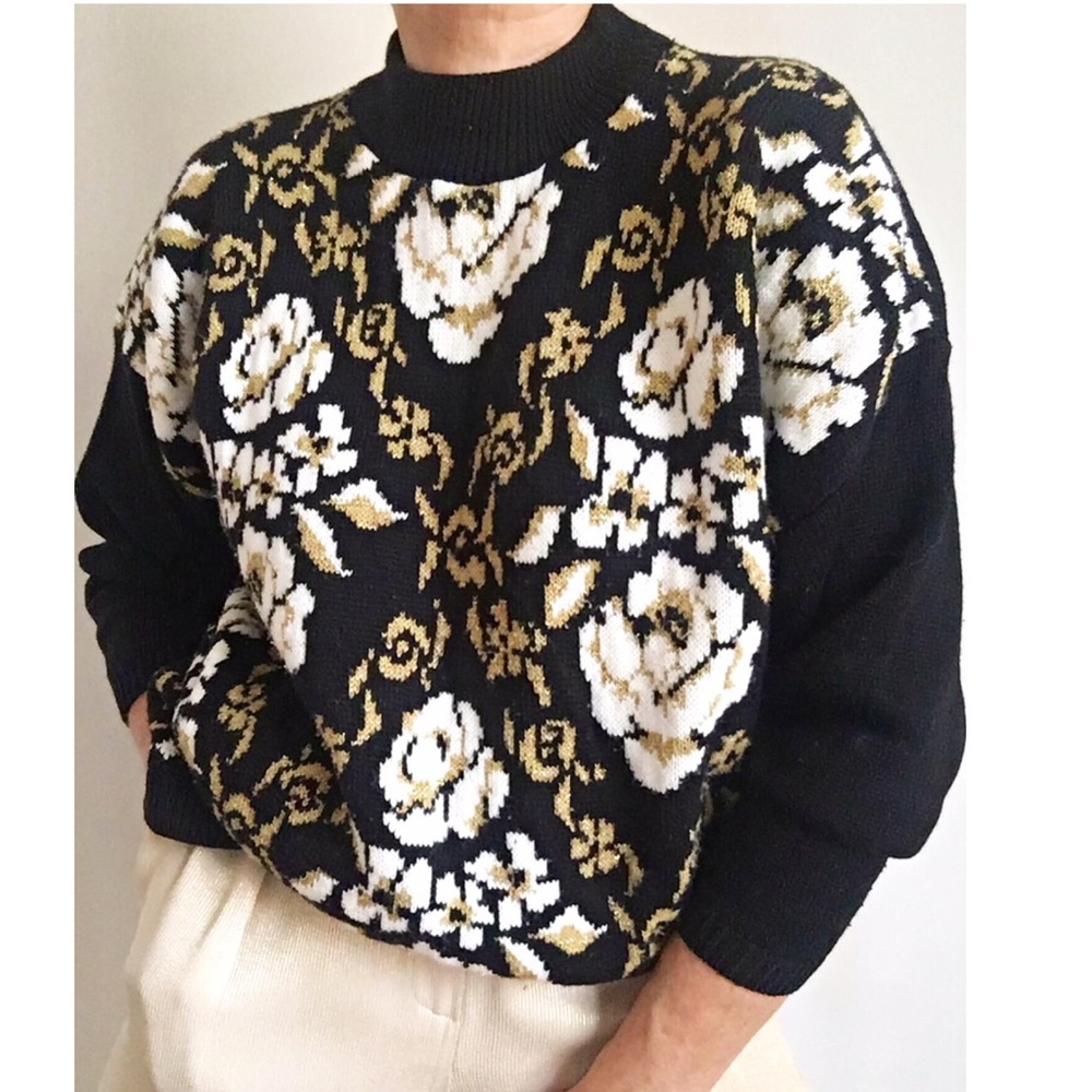 SOLD-Vintage Rose Pattern Lurex Oversized Sweater